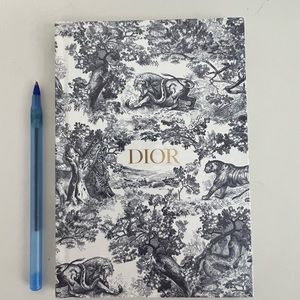 DIOR notebook